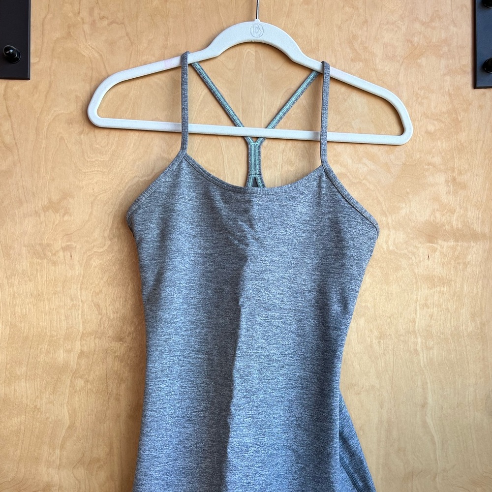 Lululemon Power Y yoga tank top size 6 in GRAY